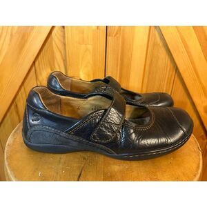 Born Womens Brown Leather Mary Jane Shoe Hook Loop Closure Size 8